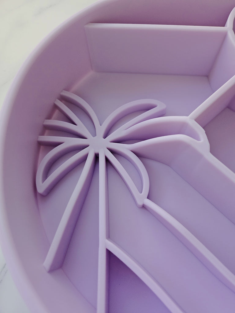 Loco Coco Slow Feeder Bowl – award-winning, tropical-inspired dog bowl made from 100% food-grade silicone. Designed to slow down fast eaters, prevent bloating, and support healthy digestion. Features strong suction cups, non-slip base, and is BPA-free, dishwasher safe, and freezer safe. Perfect for small to large dogs